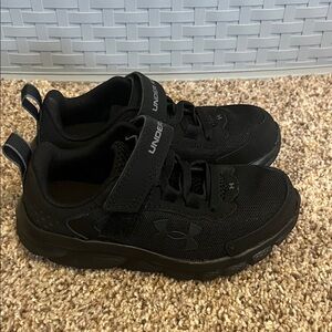 Under Armour Kids Black Sneakers